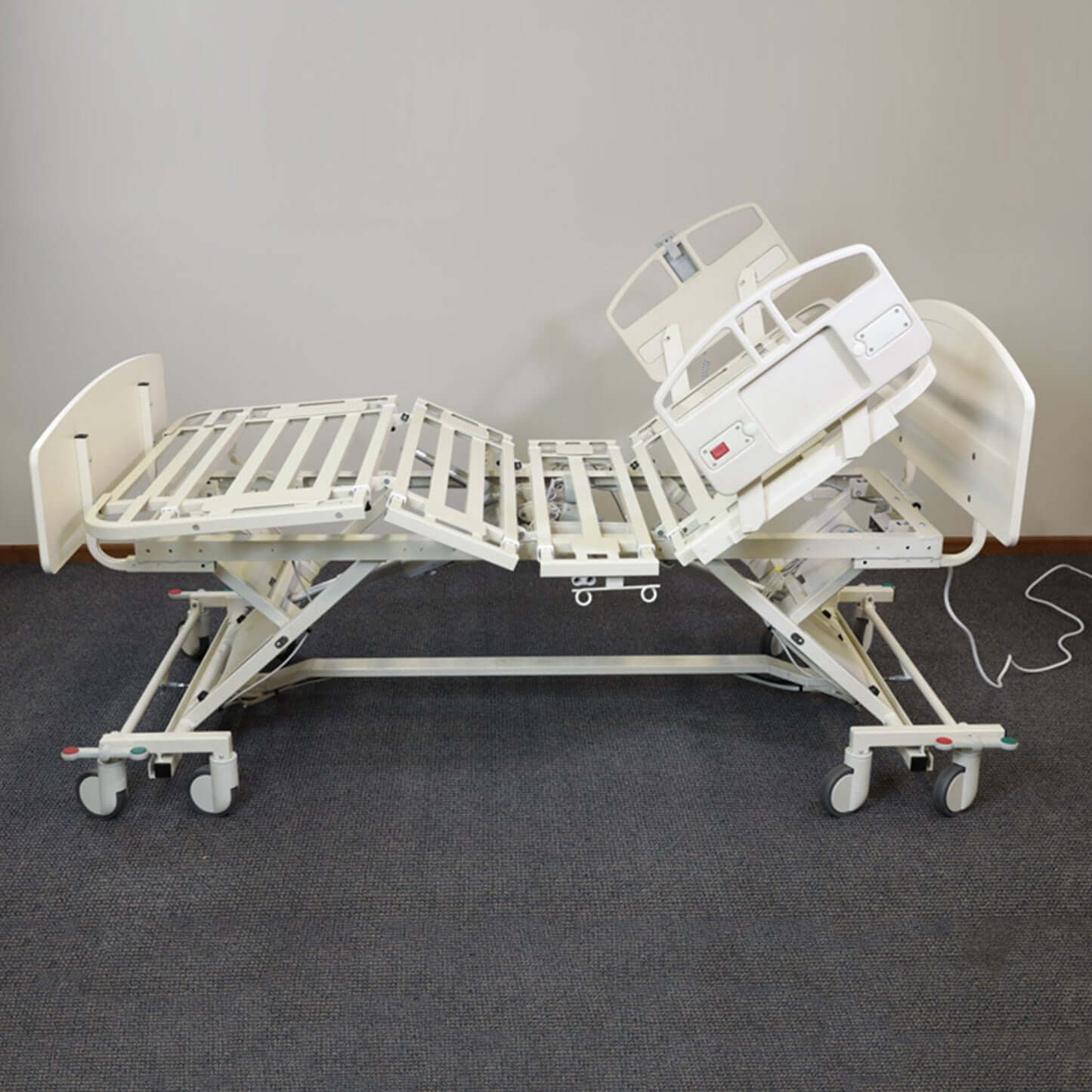 NOA Expandable Bariatric Hospital Bed showing adjustable positioning and hi-low functionality.